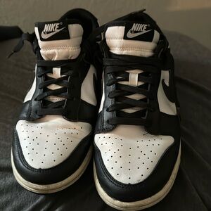 Nike panda dunks men size 8